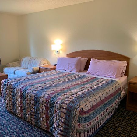 Budget Host Inn Allegan Exterior foto